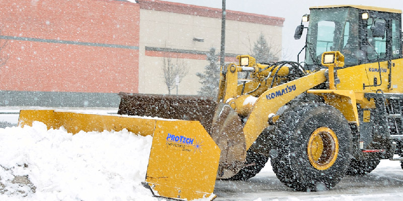 3 Reasons to Choose Commercial Snow Removal this Winter