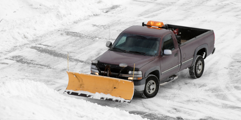 hiring professional snow removal services for your office